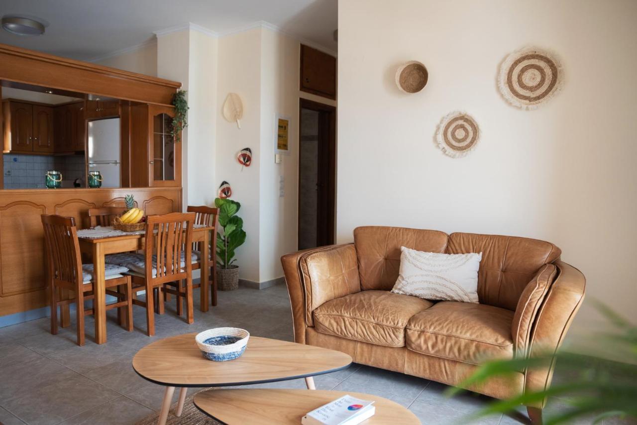 Destino Home Overlooking The Venetian Port Of Chania Chania  Exterior foto