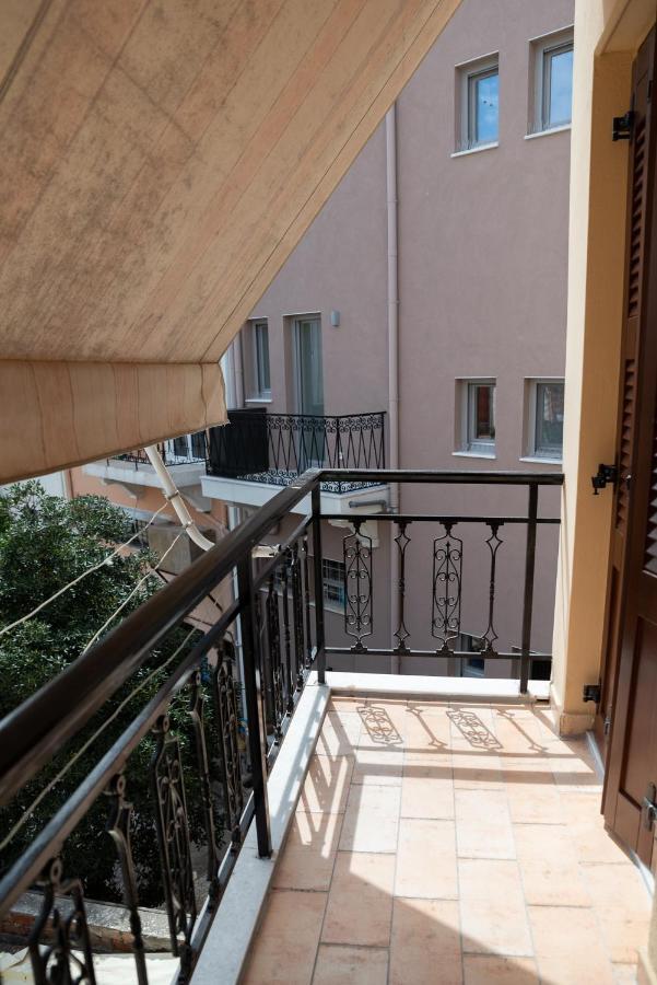 Destino Home Overlooking The Venetian Port Of Chania Chania  Exterior foto