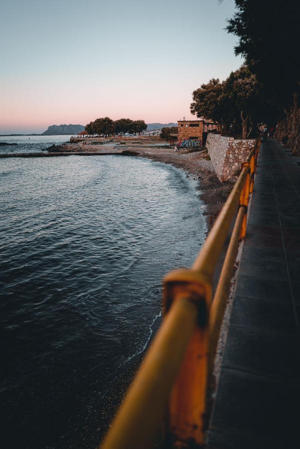 Destino Home Overlooking The Venetian Port Of Chania Chania  Exterior foto